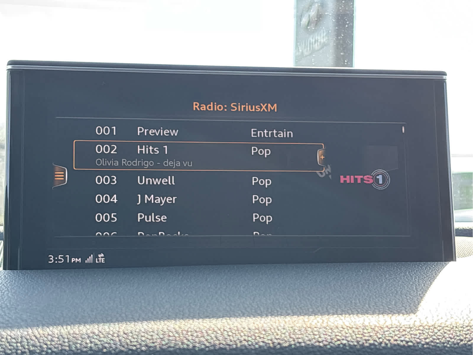 Used 2018 Audi Q7 3.0T Premium Plus w/ Premium Plus Package image 16