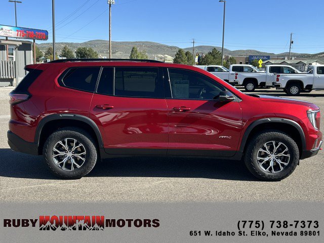 Used 2024 GMC Acadia AT4 w/ Luxury Package AWD/4WD image 8