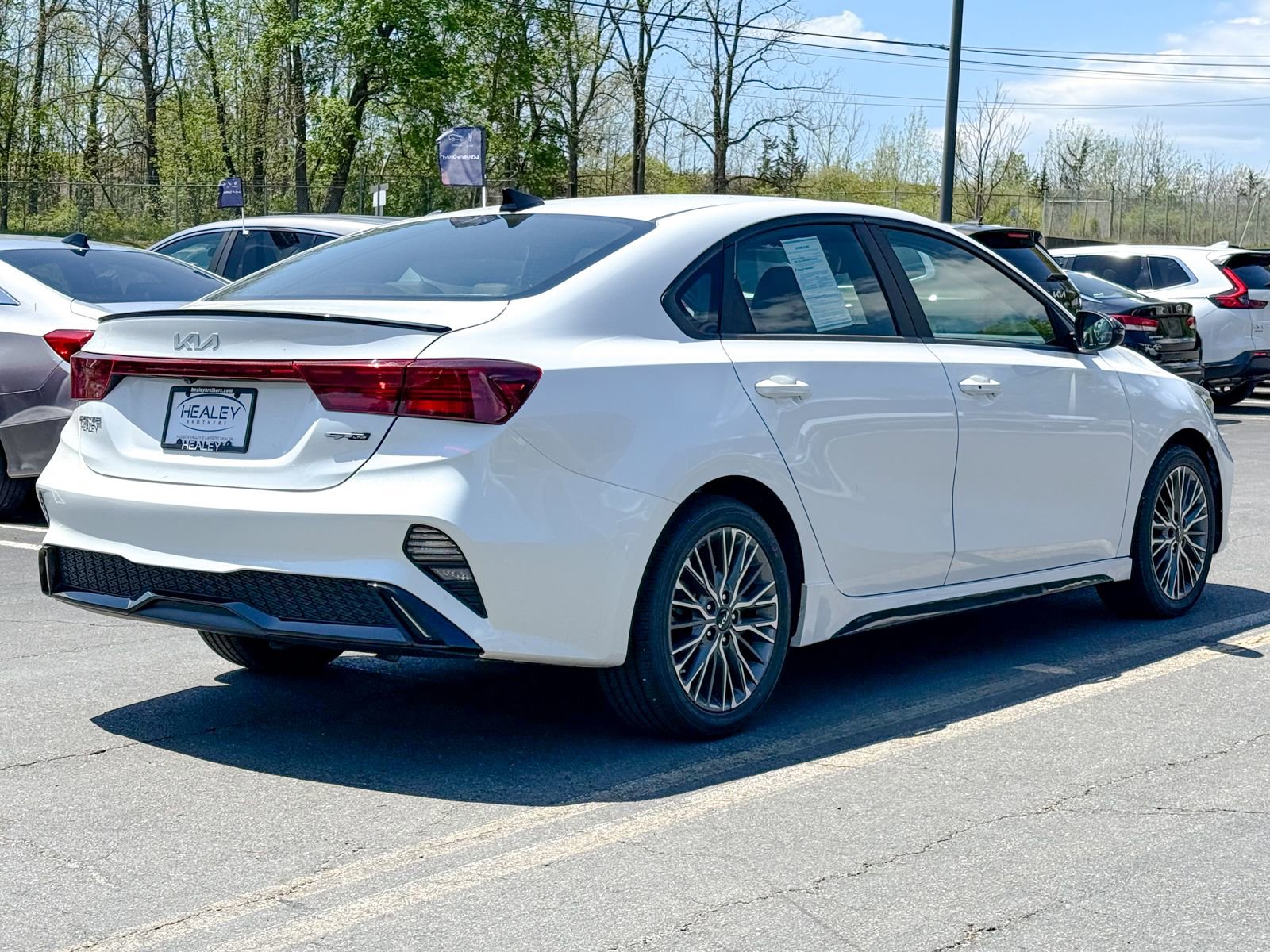 Used 2023 Kia Forte GT-Line w/ GT-Line Premium Package FWD image 8