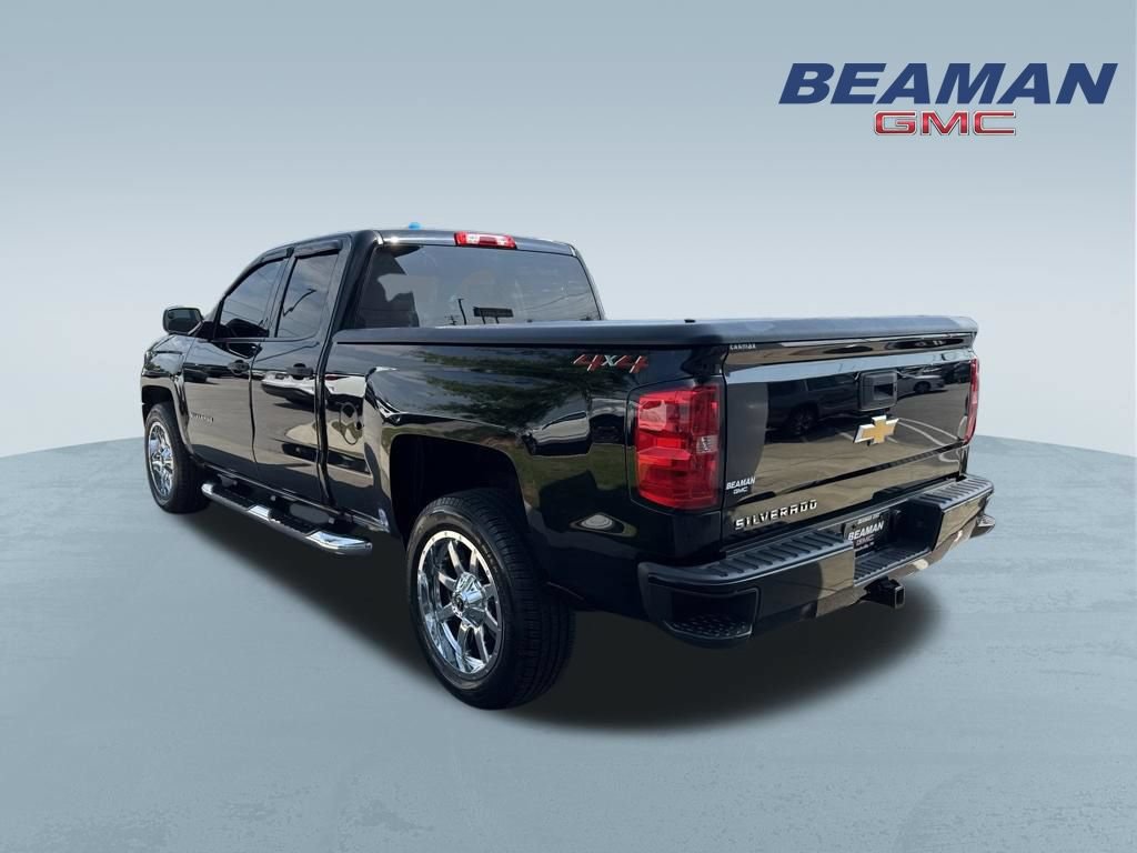 Used 2018 Chevrolet Silverado 1500 Custom w/ Custom Value Package AWD/4WD image 5