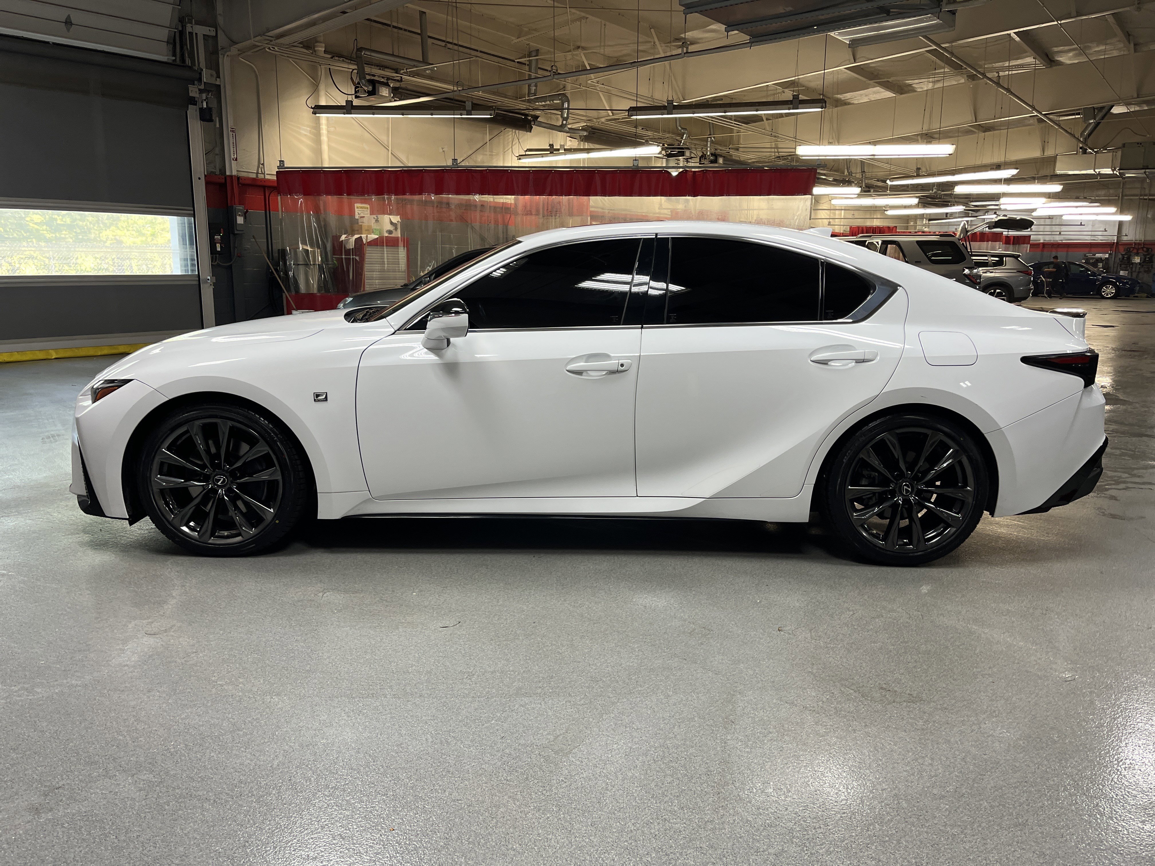 Used 2022 Lexus IS 350 F Sport image 7