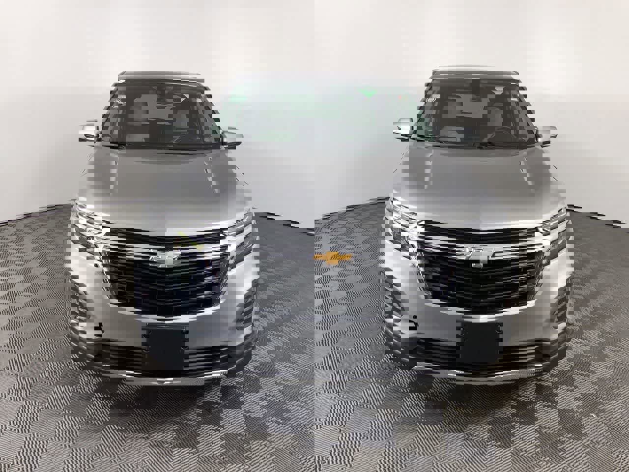 Used 2023 Chevrolet Equinox LT image 3