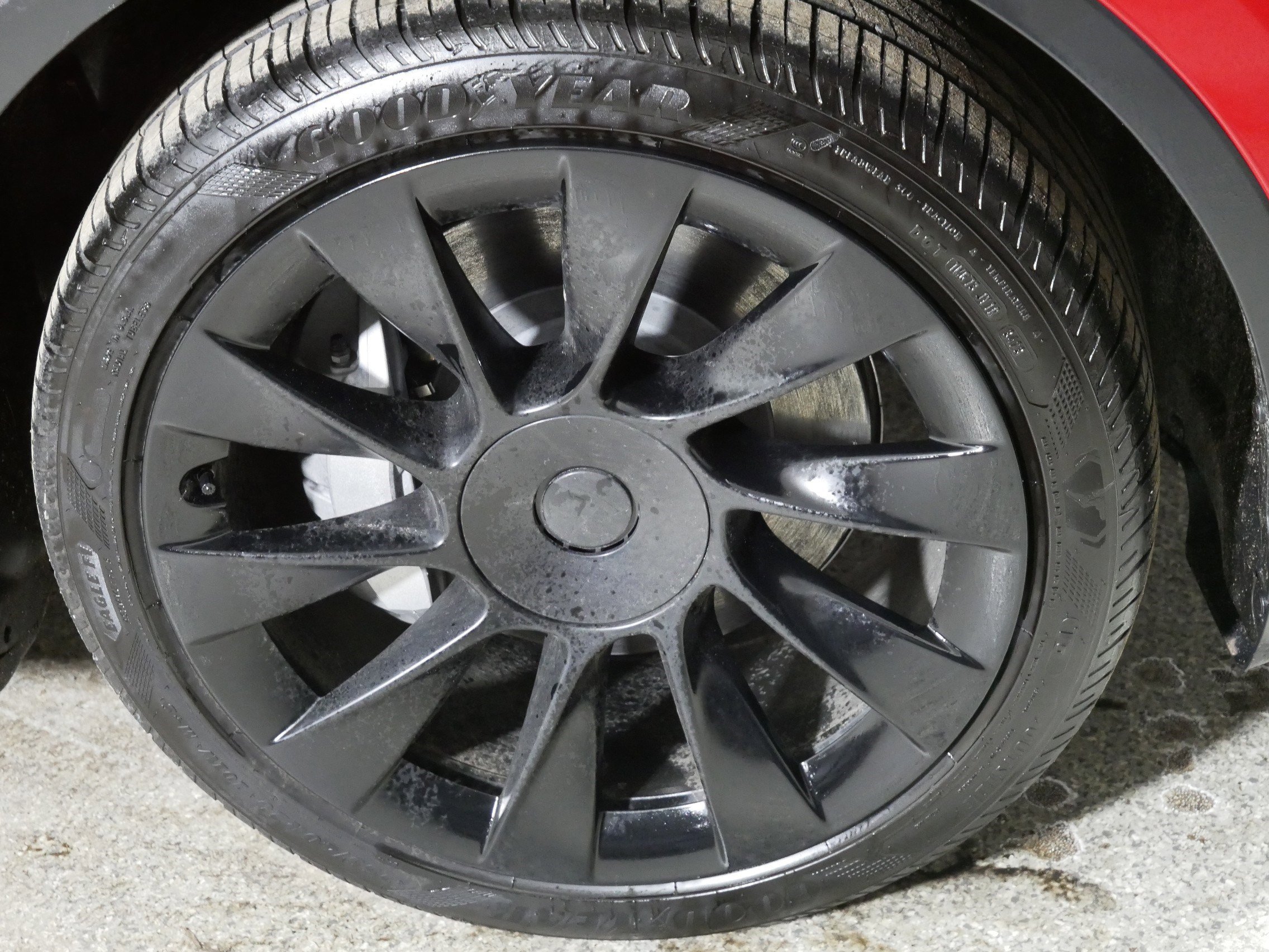 Used 2023 Tesla Model Y Long Range image 15