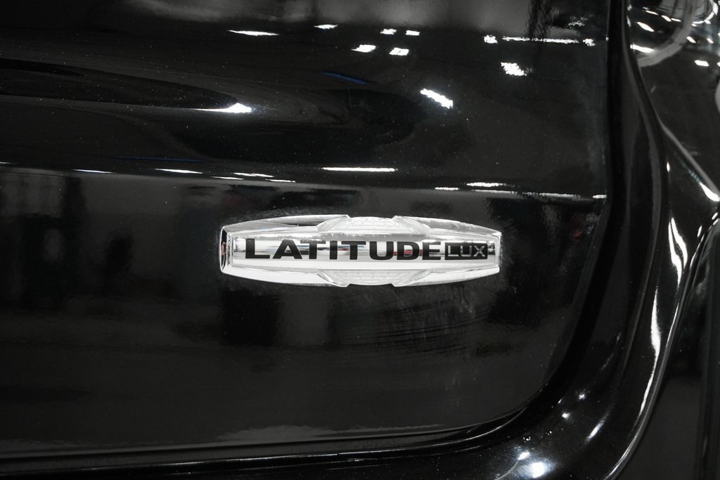 Used 2022 Jeep Compass Latitude image 8