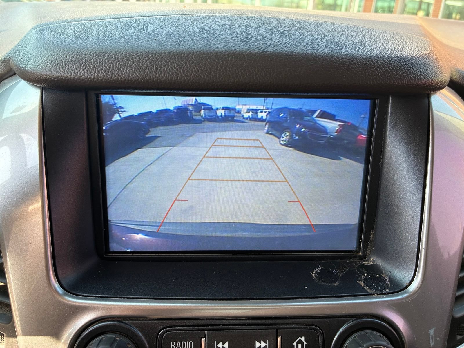 Used 2020 Chevrolet Tahoe LT w/ Luxury Package AWD/4WD image 9
