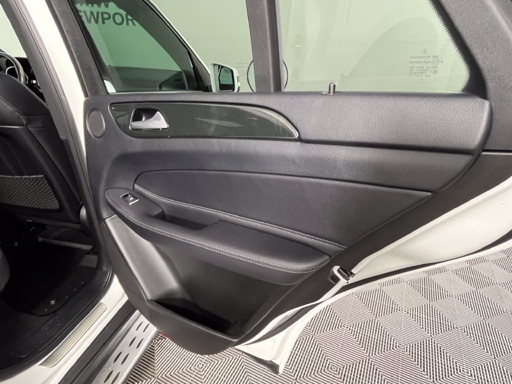 Used 2017 Mercedes-Benz GLE 350 4MATIC image 26