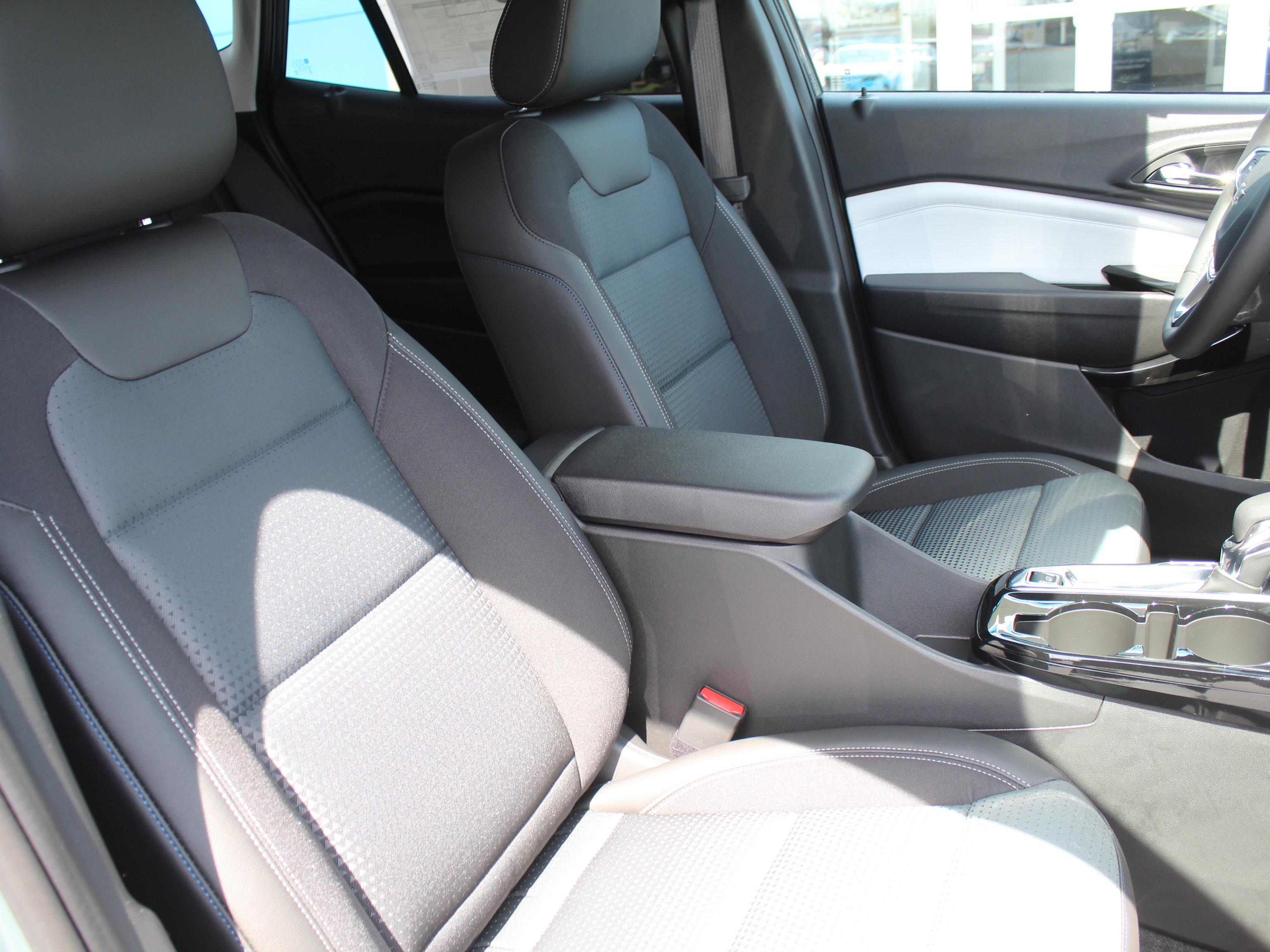 New 2026 Chevrolet Trax LT image 15