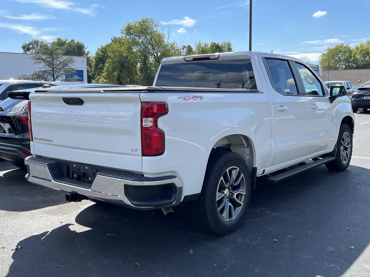 Certified 2024 Chevrolet Silverado 1500 LT AWD/4WD image 3