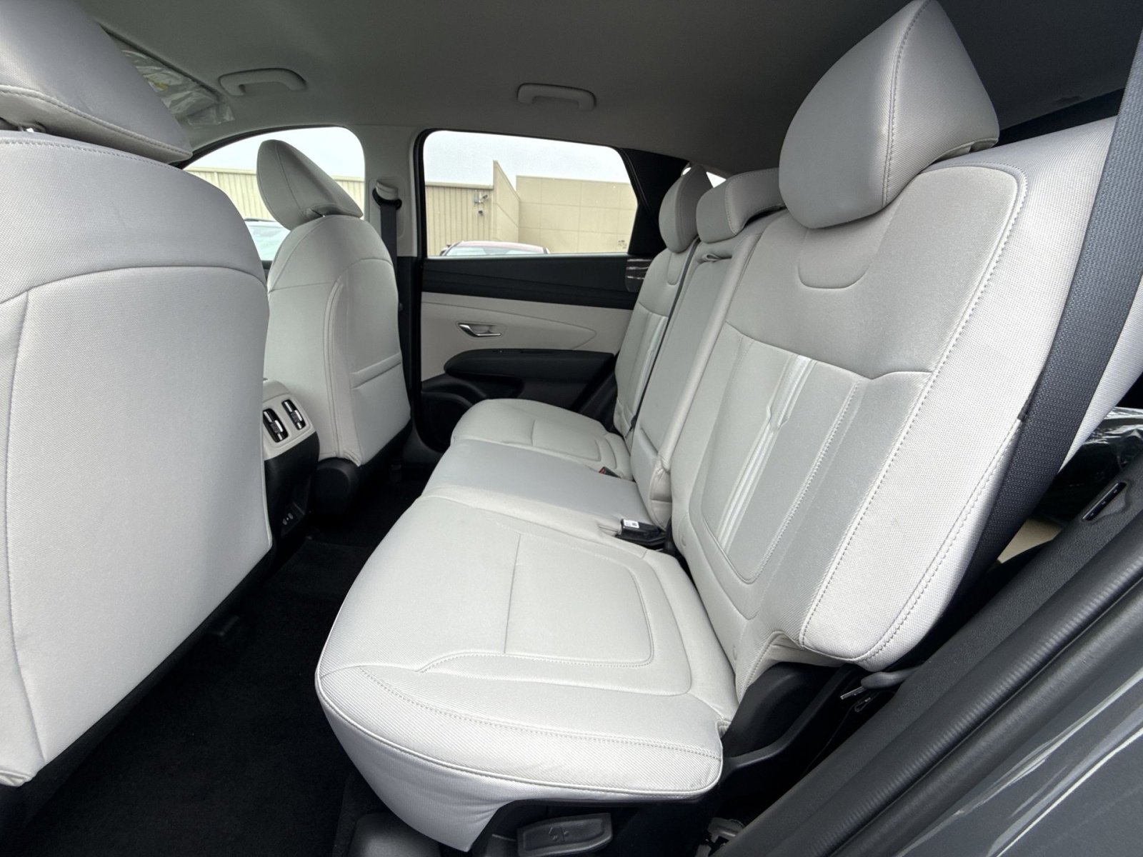 New 2026 Hyundai Tucson SEL image 23