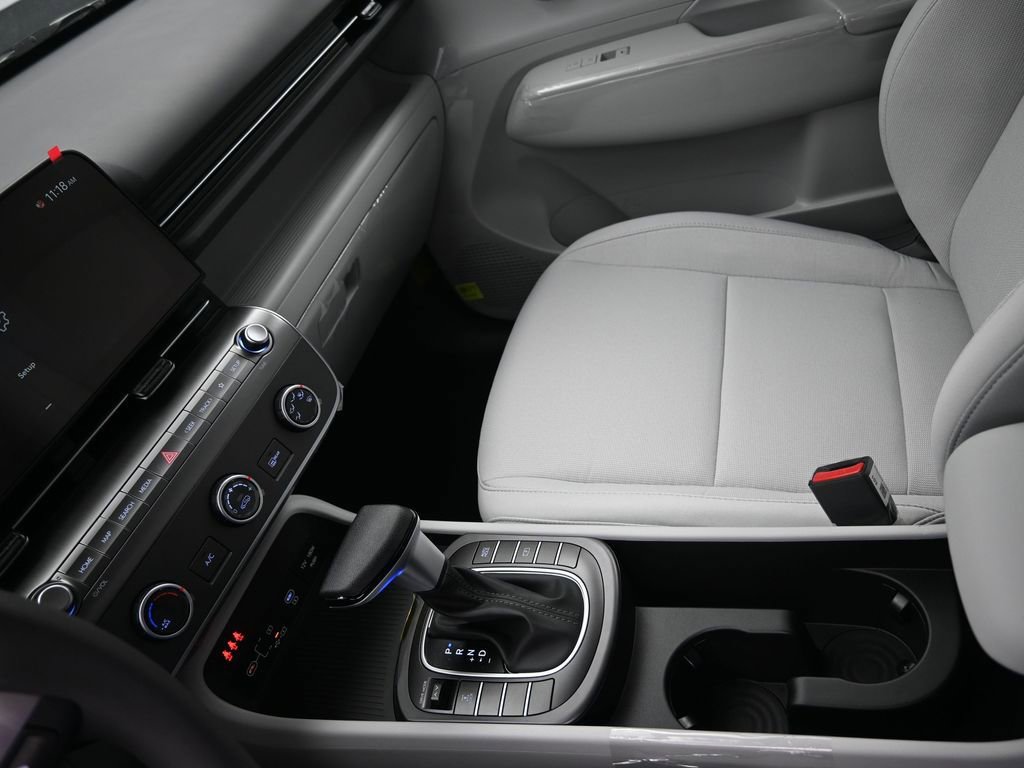New 2026 Hyundai Kona SE image 19