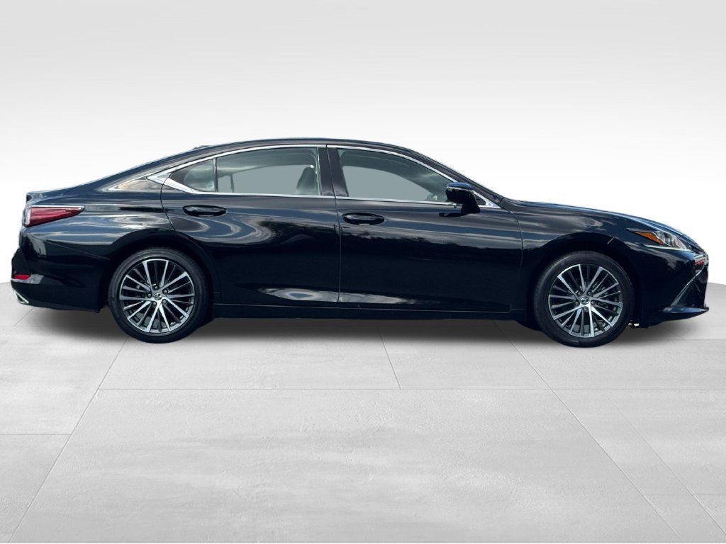Used 2024 Lexus ES 350 w/ Premium Package FWD image 8
