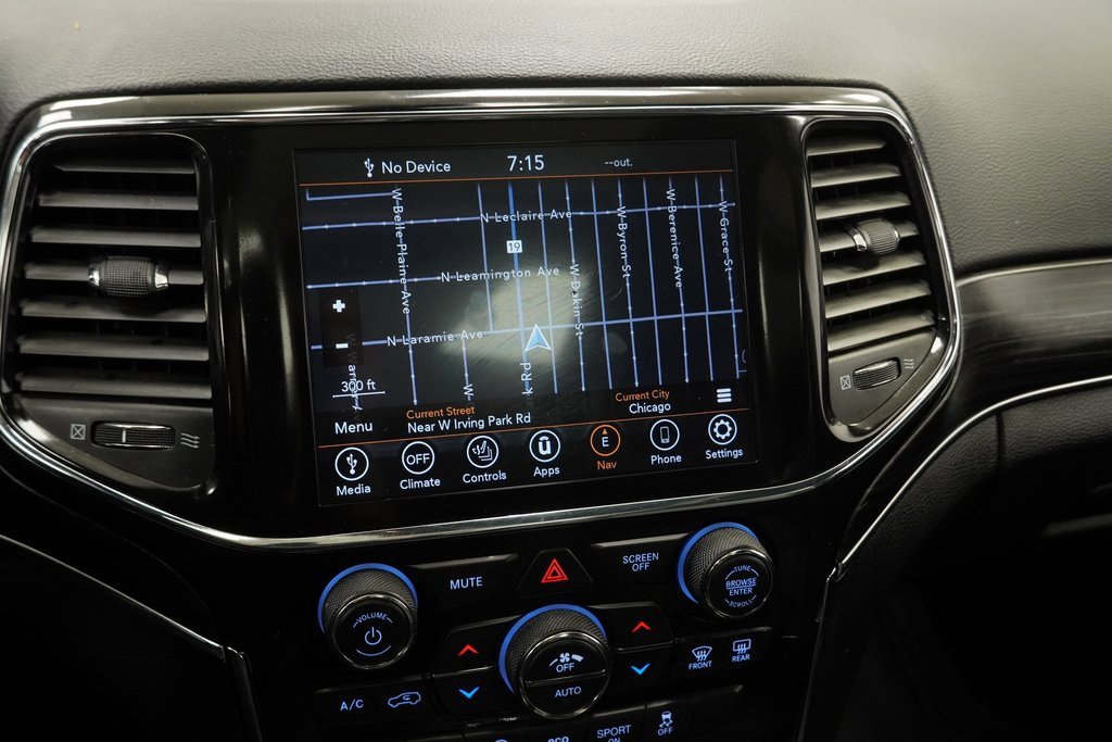 Certified 2022 Jeep Grand Cherokee Limited w/ Tech Group image 29