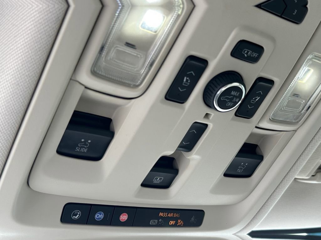 Used 2021 GMC Yukon XL Denali AWD/4WD image 26