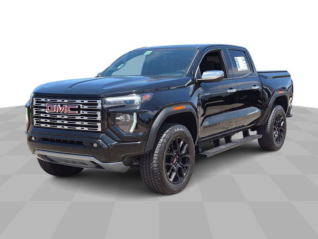Certified 2023 GMC Canyon Denali w/ Denali Black Edition AWD/4WD image 5