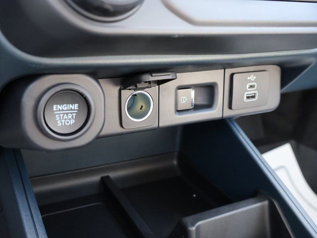 New 2026 Ford Maverick Tremor image 38