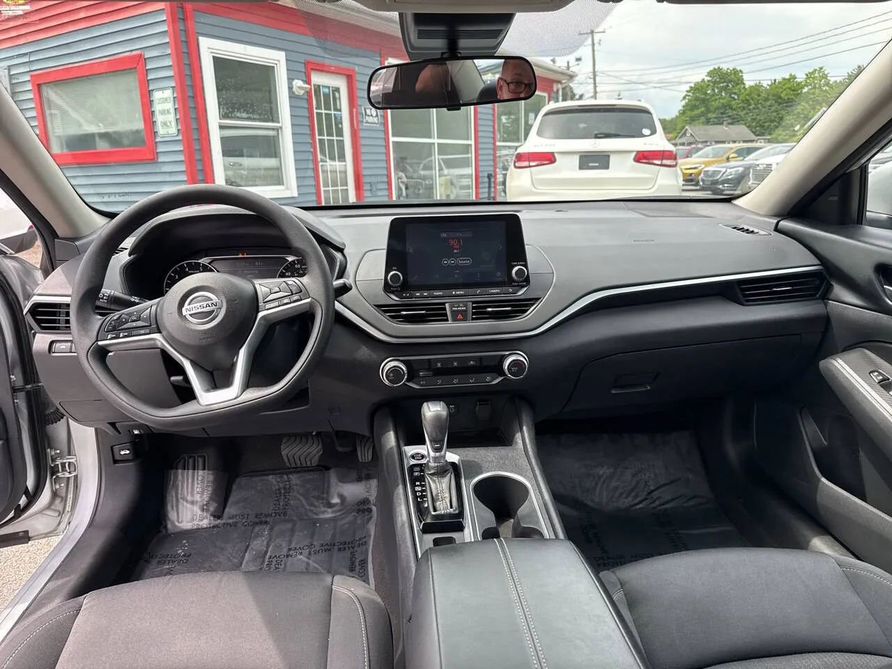 Used 2022 Nissan Altima 2.5 SV image 23