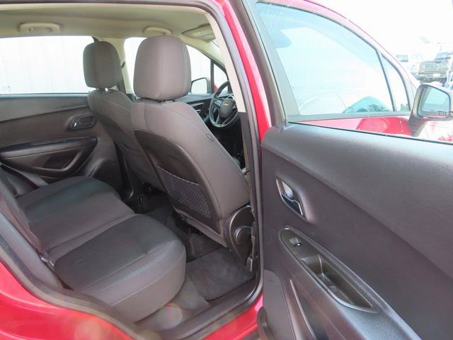 Used 2015 Chevrolet Trax LS image 25