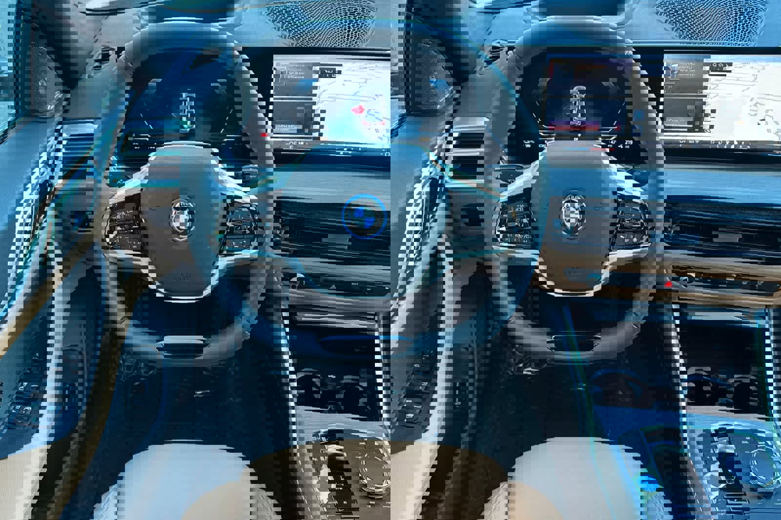 Used 2025 BMW i4 eDrive40 w/ Premium Package image 15