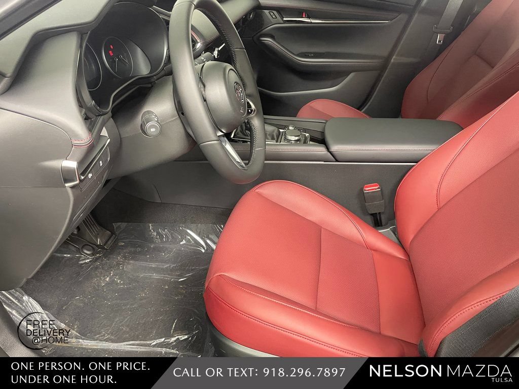 New 2026 MAZDA MAZDA3 Carbon AWD/4WD image 17
