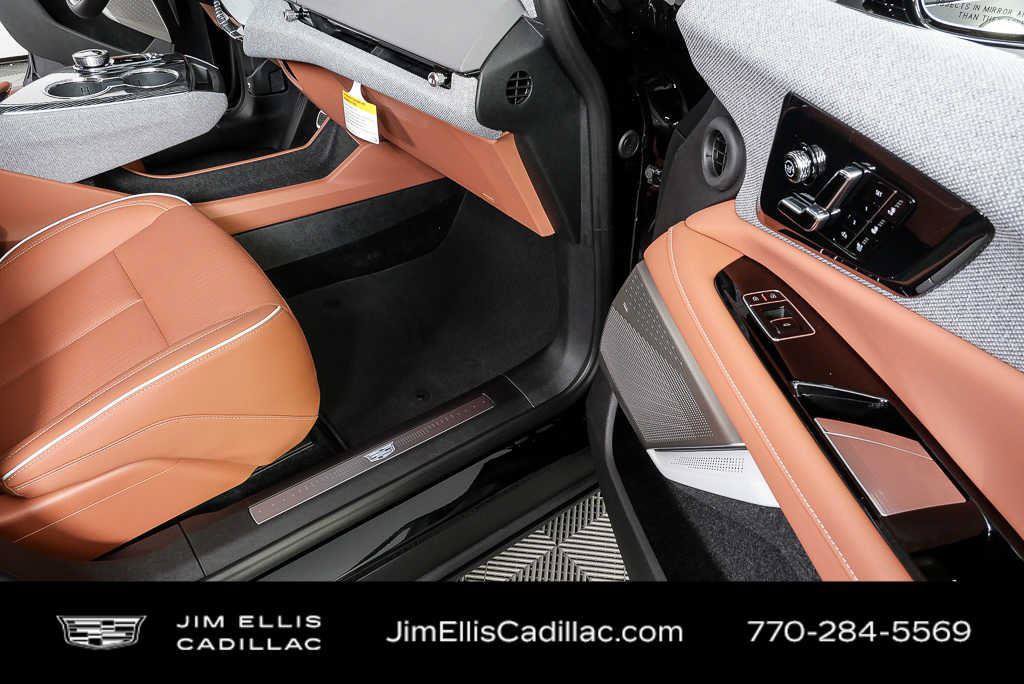 New 2026 Cadillac Optiq Sport 2 RWD image 25