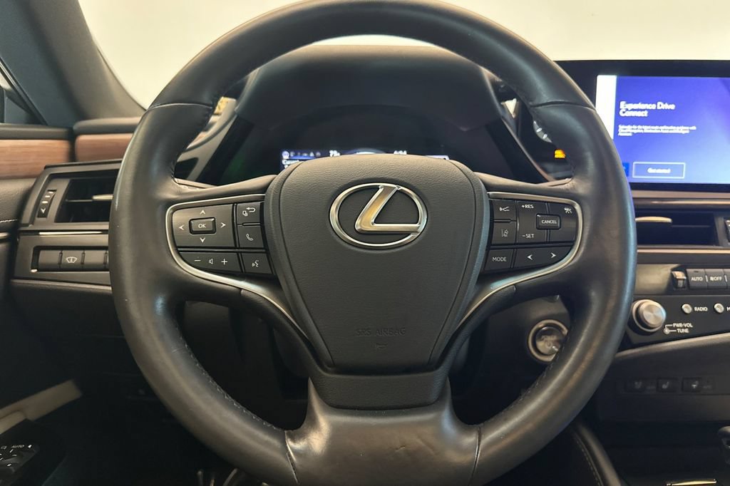 Certified 2025 Lexus ES 300h w/ Premium Package FWD image 22