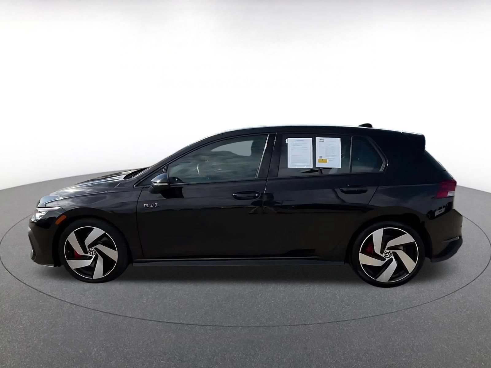 Used 2026 Volkswagen Golf S FWD image 8