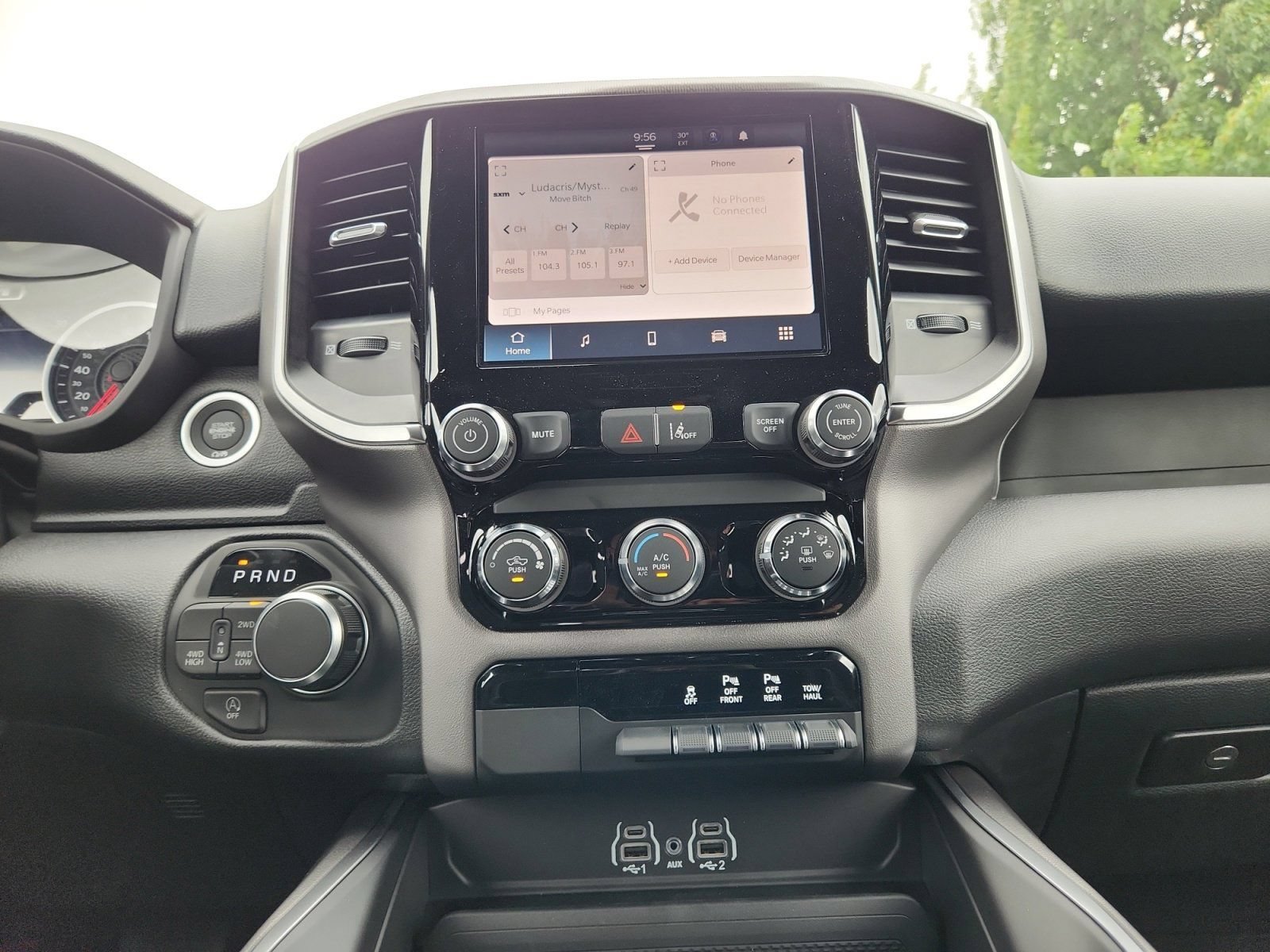 New 2026 RAM 1500 Express AWD/4WD image 14