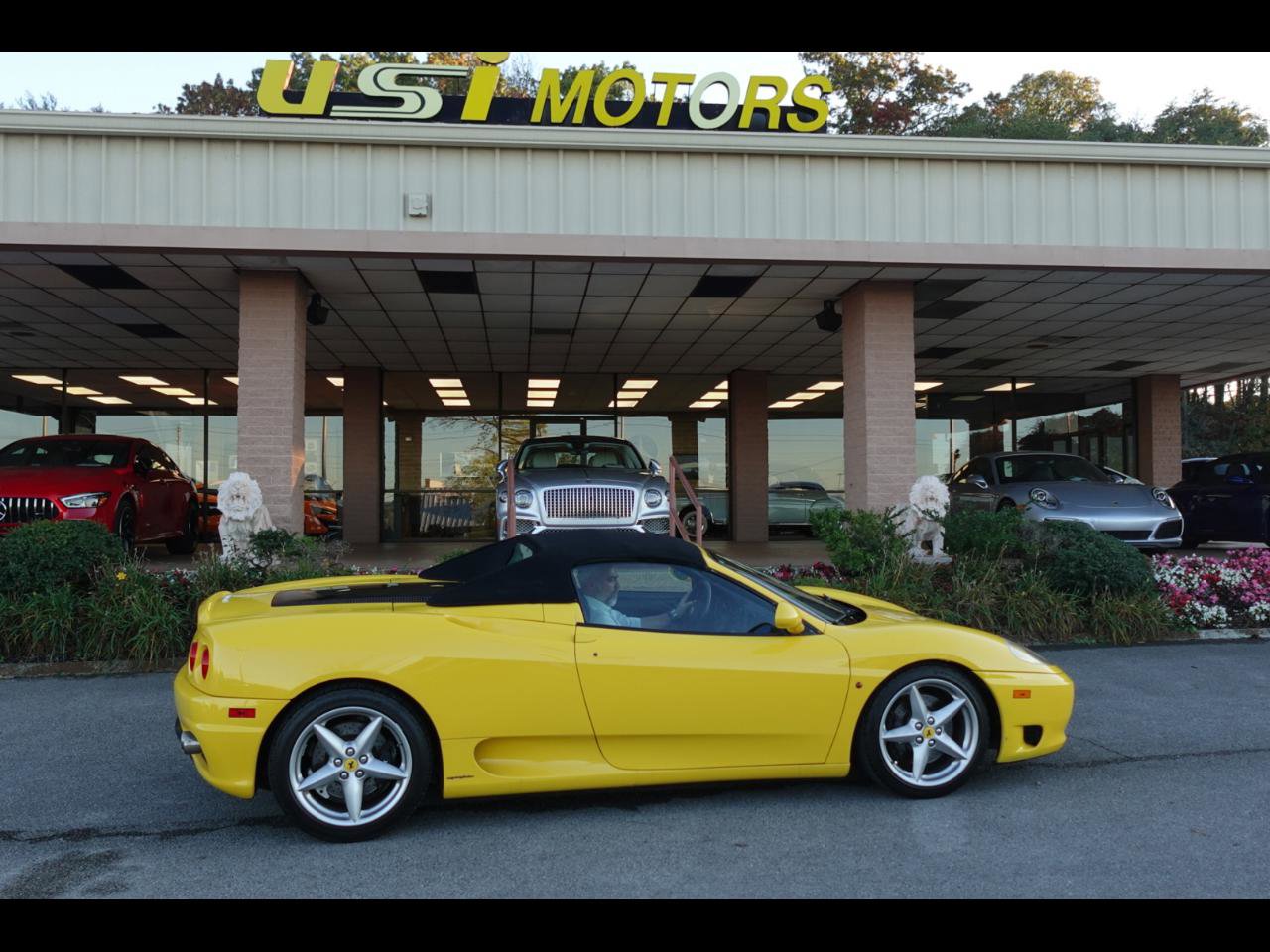 Used 2001 Ferrari 360 Spider image 2