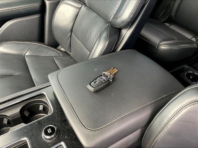 Used 2025 Lincoln Aviator Reserve w/ Luxury Package AWD/4WD image 33