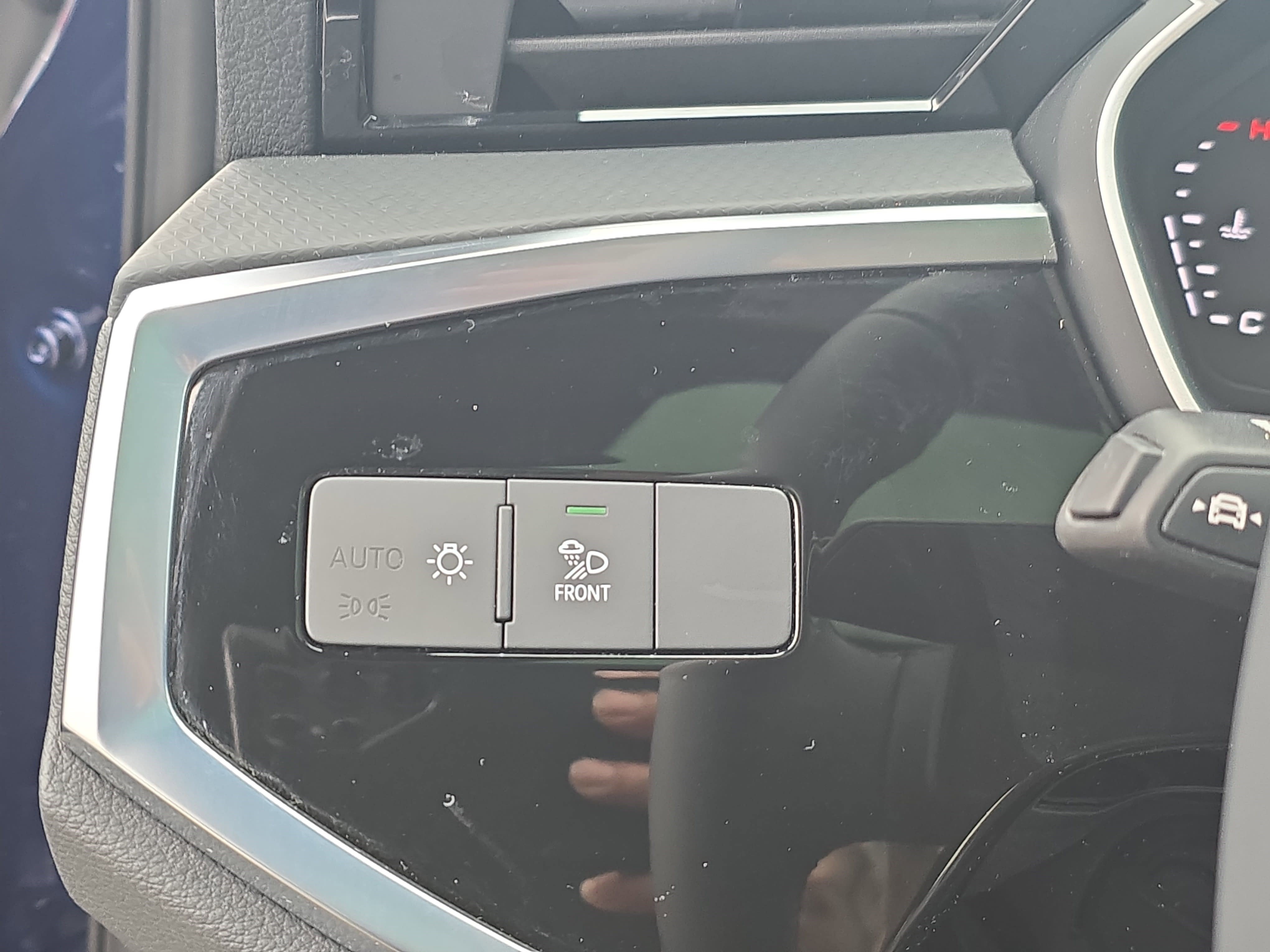 Certified 2023 Audi Q3 2.0T Premium Plus w/ Premium Plus Package image 23