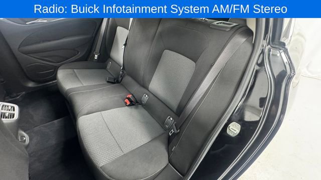 Used 2018 Buick Regal Preferred FWD image 12