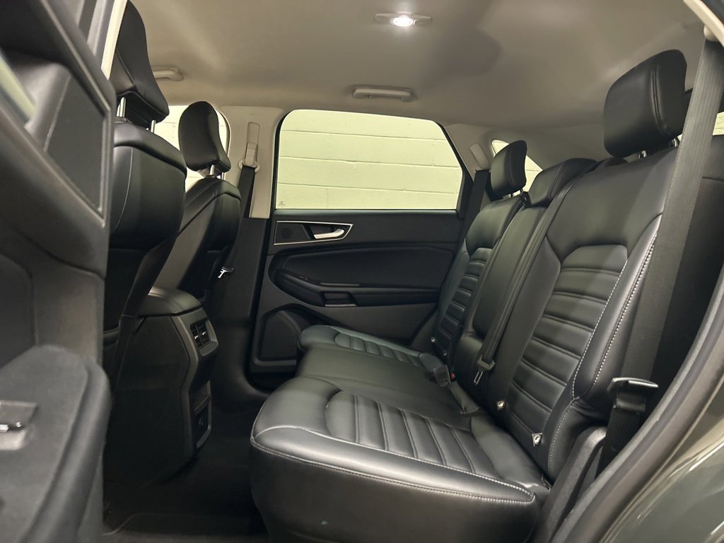 Used 2023 Ford Edge SEL image 8