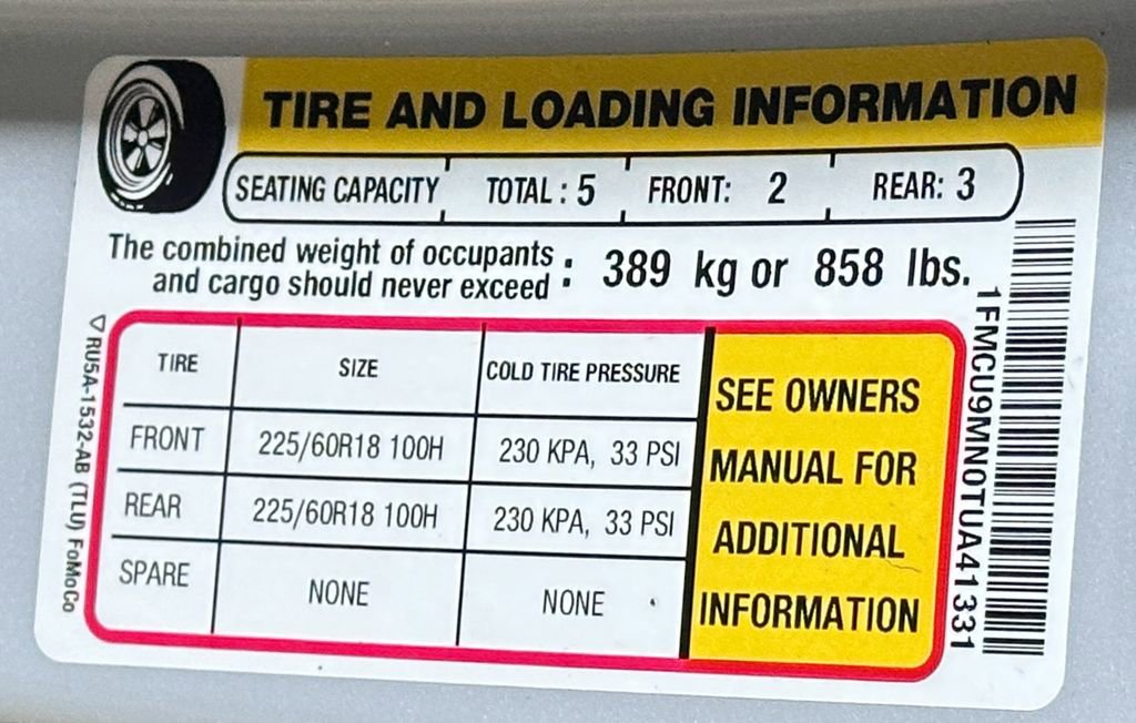 New 2026 Ford Escape ST-Line w/ Cold Weather Package AWD/4WD image 40