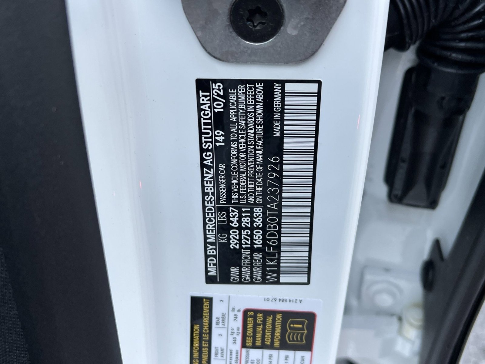 New 2026 Mercedes-Benz E 53 AMG e 4MATIC Sedan image 37