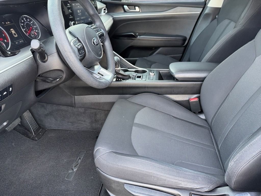 Used 2021 Kia K5 LX image 10