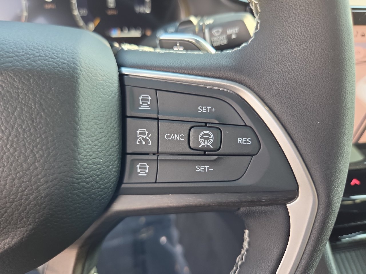New 2026 Jeep Grand Cherokee Limited AWD/4WD image 30