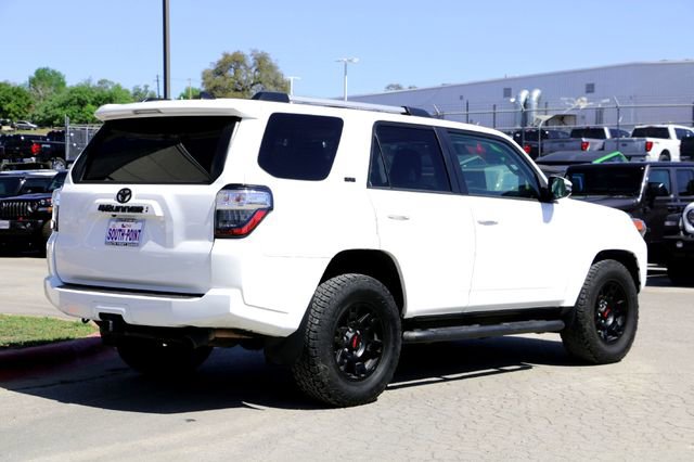 Used 2022 Toyota 4Runner SR5 Premium w/ Moonroof Package image 5