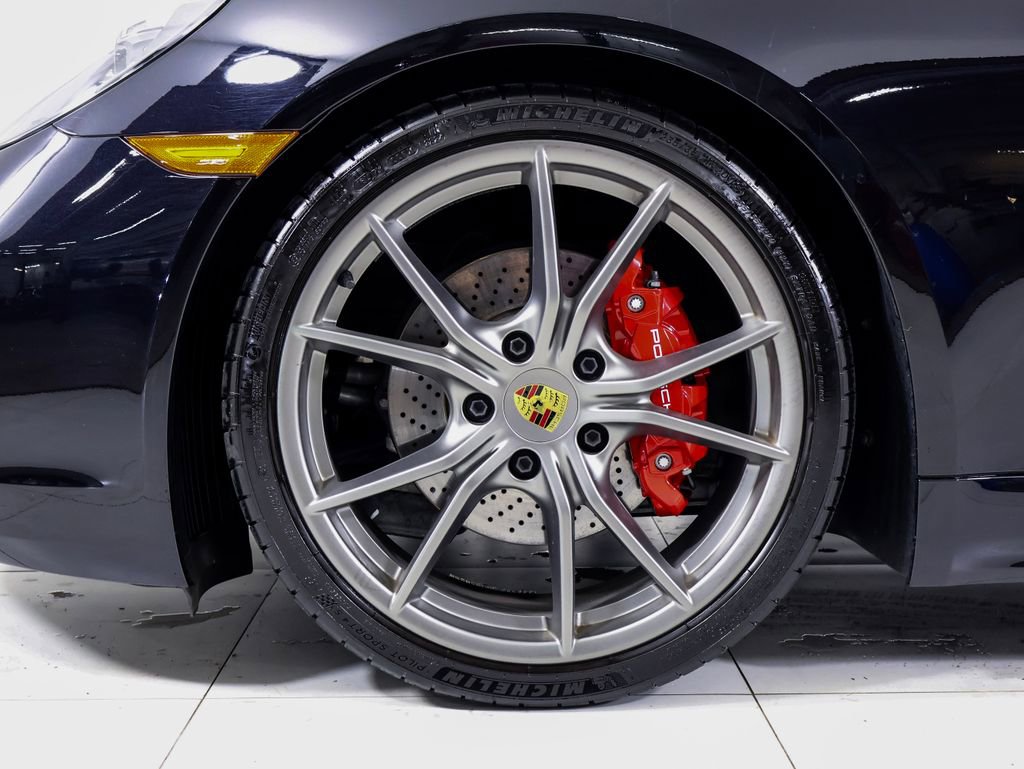 Certified 2025 Porsche 718 Cayman S RWD image 29