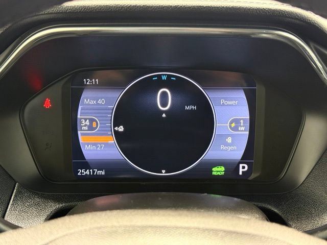 Used 2023 Chevrolet Bolt LT FWD image 29