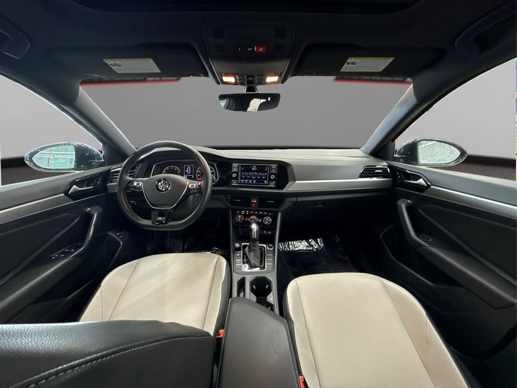 Used 2020 Volkswagen Jetta R-Line w/ R-Line Cold Weather Package image 27