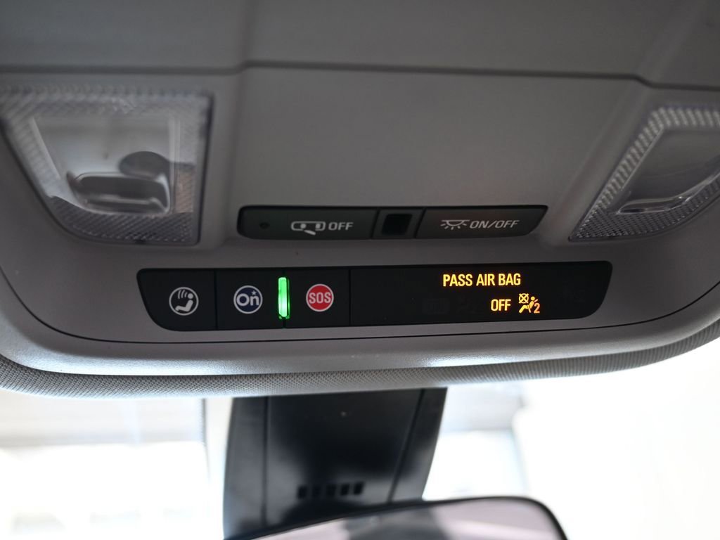 Used 2023 GMC Acadia SLE w/ Driver Convenience Package image 30