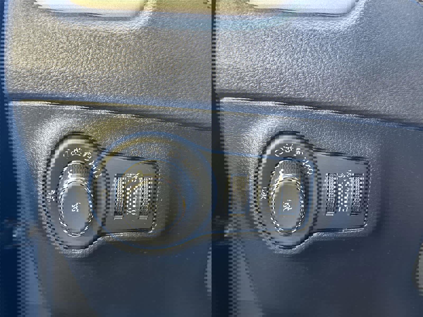 Used 2021 Jeep Compass Latitude image 22