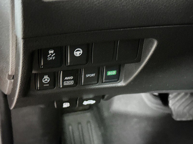 Certified 2022 Nissan Rogue Sport SL AWD/4WD image 10