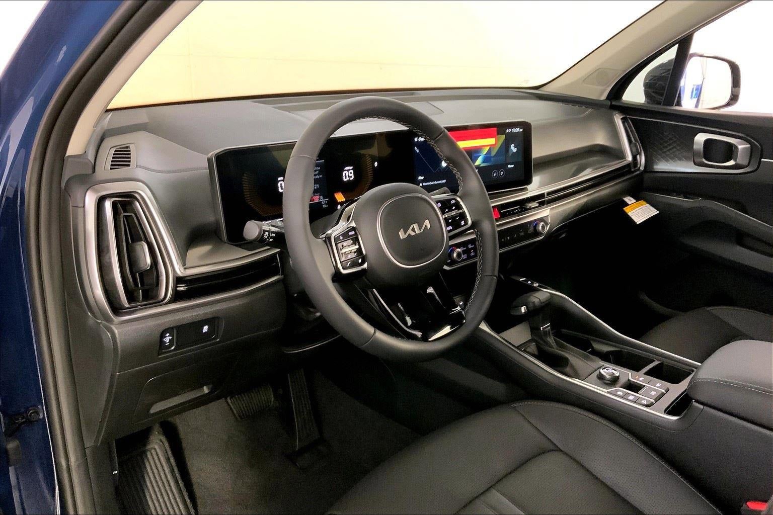 New 2025 Kia Sorento S FWD image 7