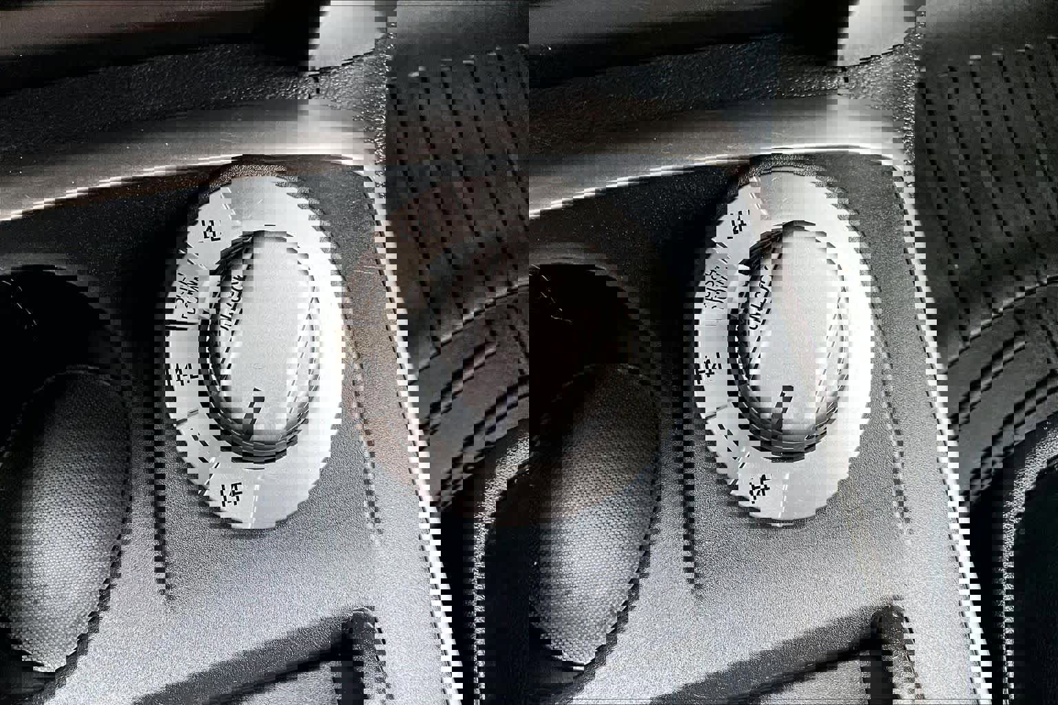 Used 2018 Toyota 4Runner Limited image 34