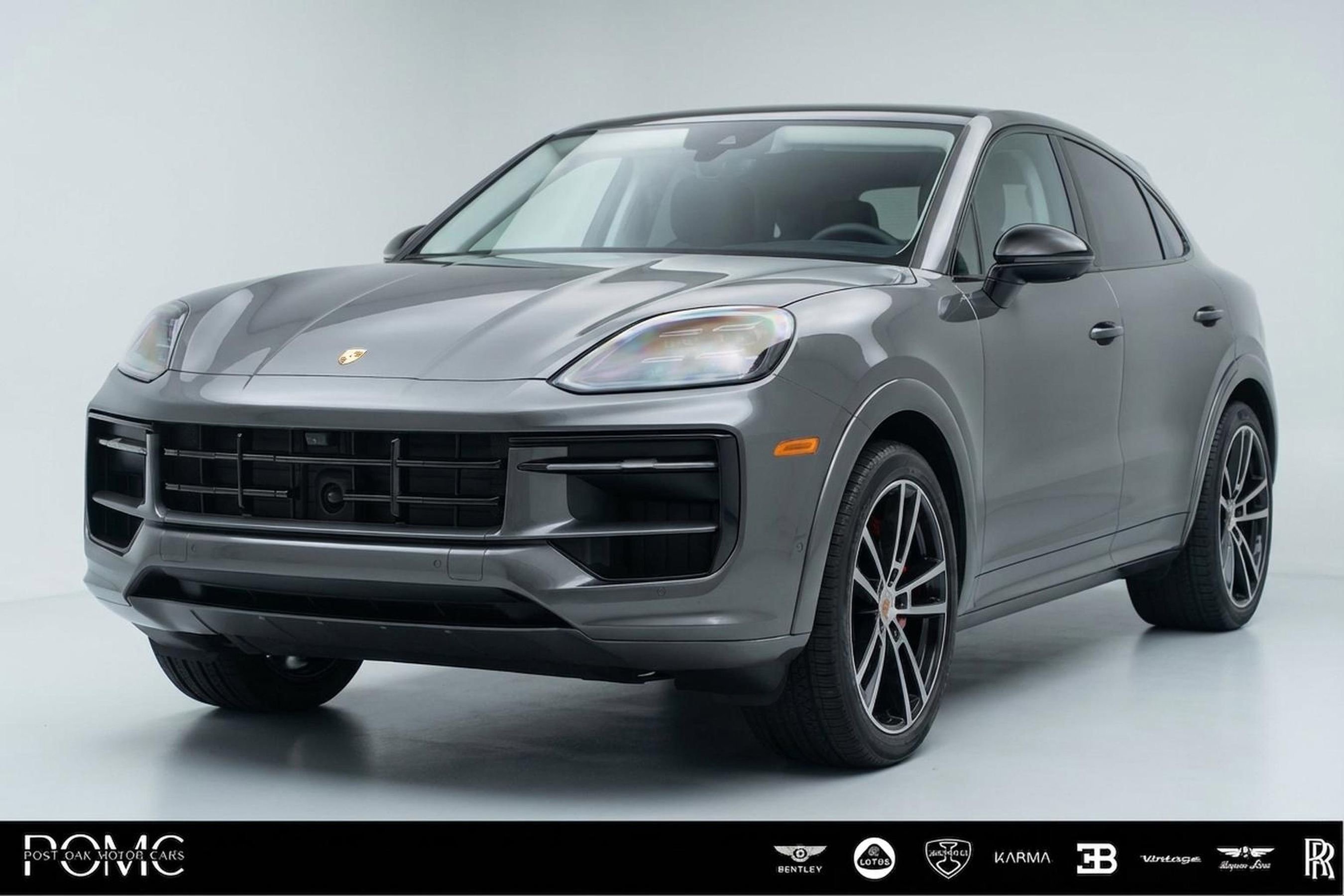 Used 2025 Porsche Cayenne S image 1
