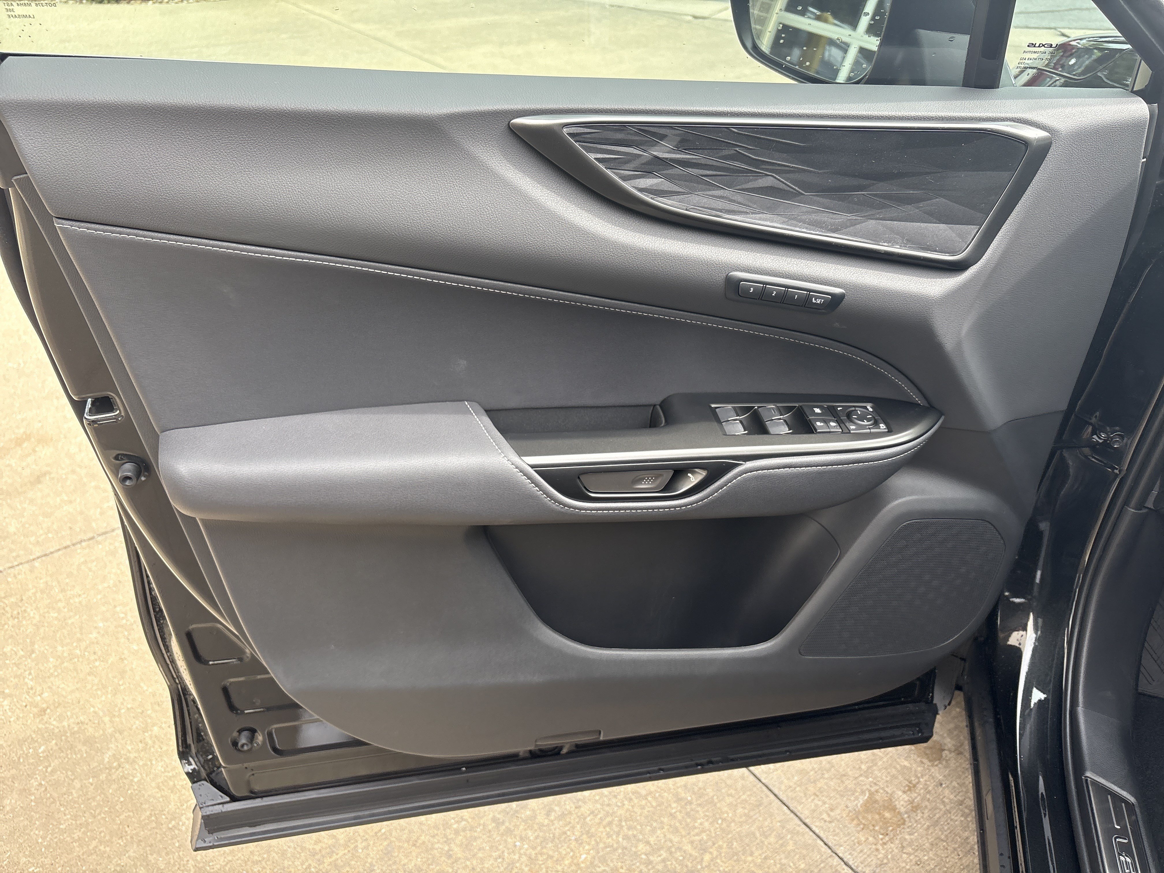 New 2026 Lexus NX 350 AWD w/ Accessory Package (2T) image 32