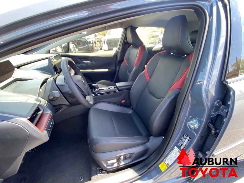 New 2026 Toyota Prius Plug-In Hybrid FWD image 25