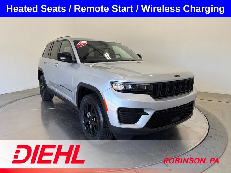 Used 2024 Jeep Grand Cherokee Altitude AWD/4WD image 1