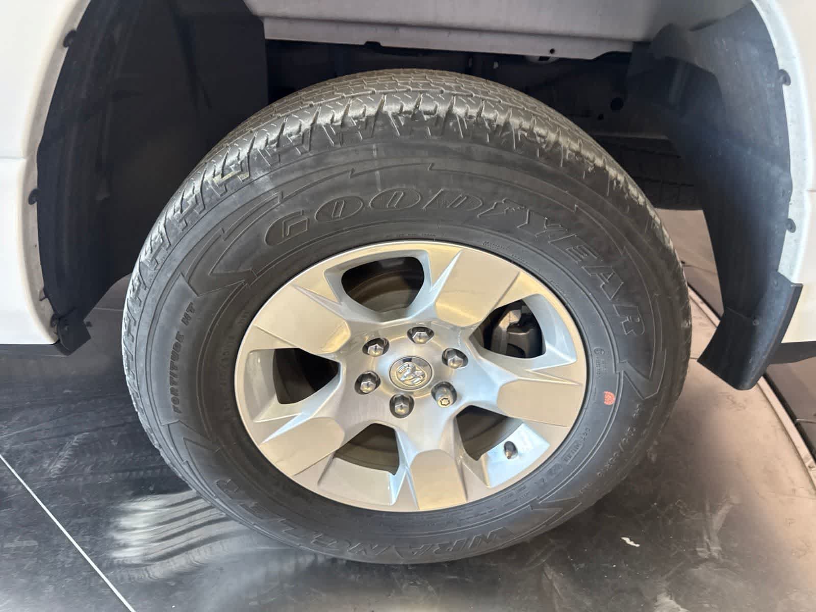 Used 2023 RAM 1500 Big Horn RWD image 11